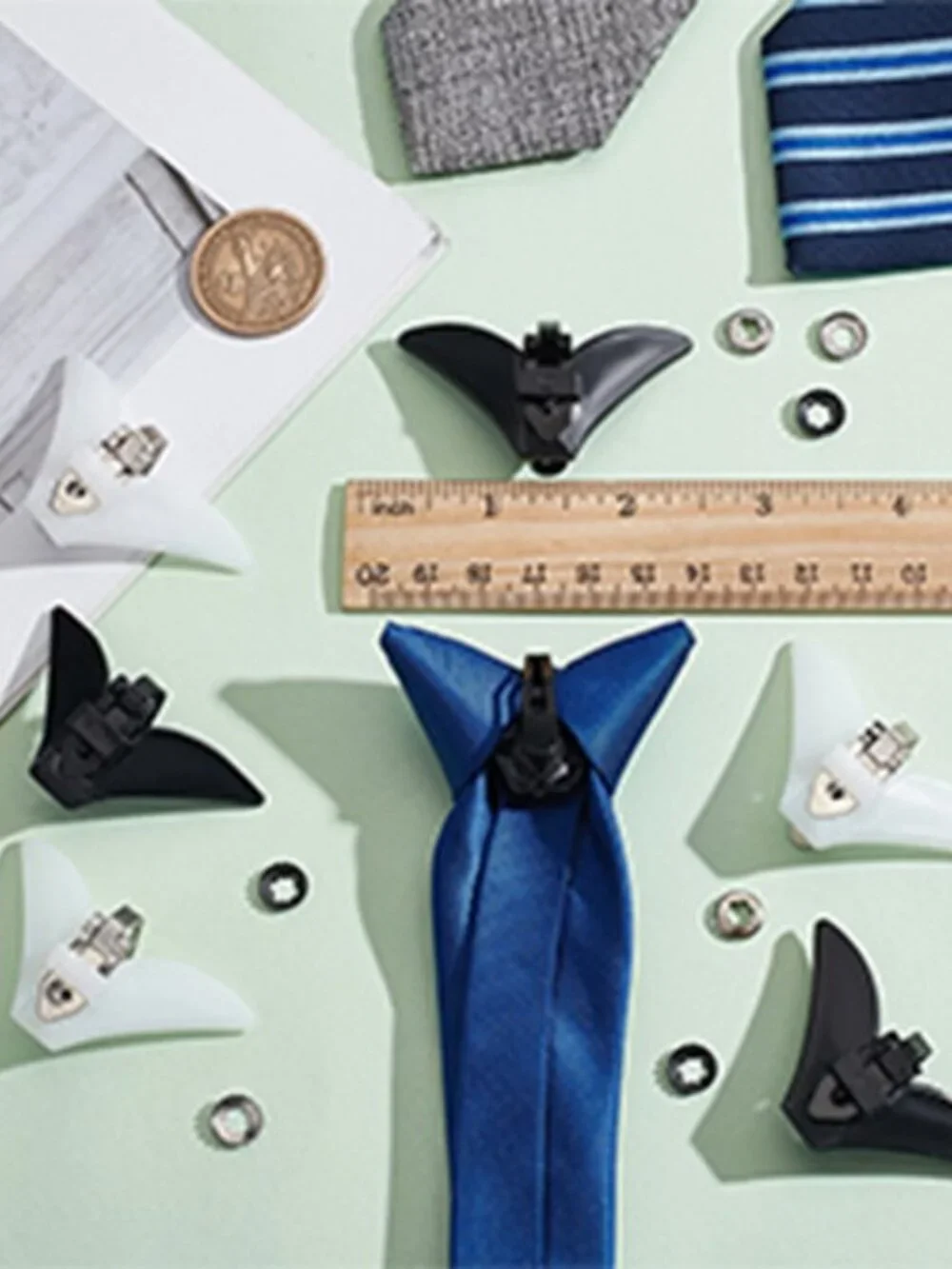 Bowtie/Tie Hardware Fastener Clips with Plastic Fixed Collar Clips | Black | Whi